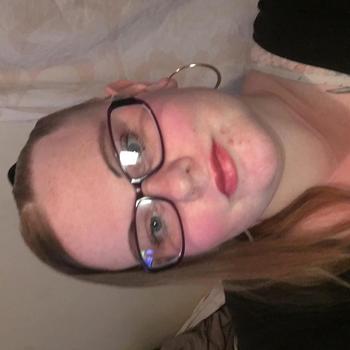 Myra, 27 Caucasian female escort, Omaha