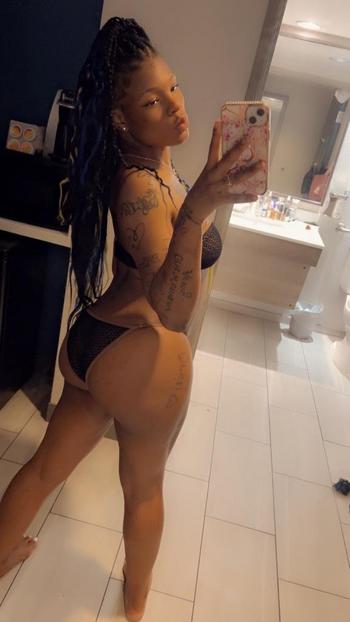 LUVLEE, 27  female escort, Omaha