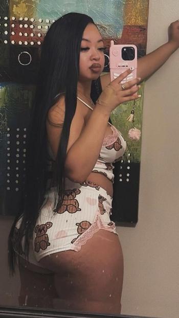 712-525-8211, 25  female escort, Omaha