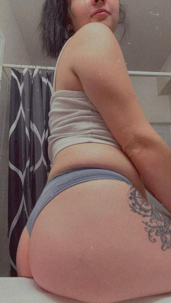 Raven, 21  female escort, Omaha