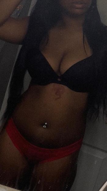 Treasure, 21  female escort, Omaha