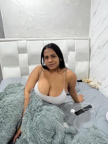 Camila, 25  female escort, Omaha