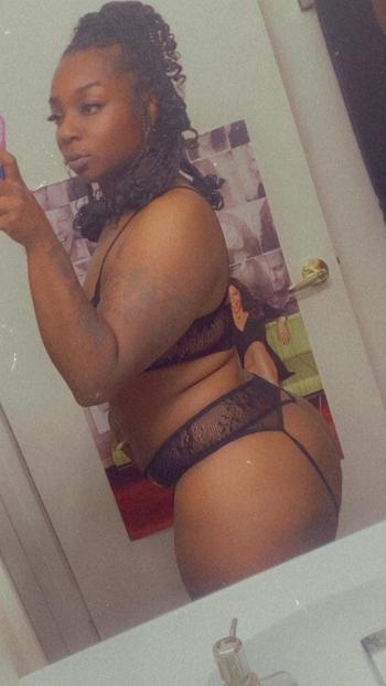 Dyme , 31  female escort, Omaha